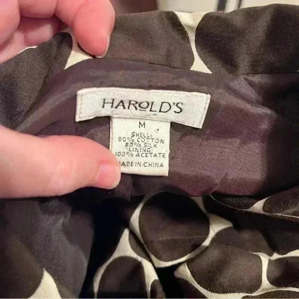 Harold's women's brown and beige polka dot jacket with three buttons size medium - Picture 12 of 12